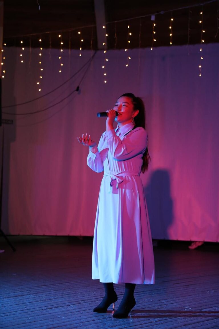 C304528D-26EC-4AC7-AD60-3E84502F14E4