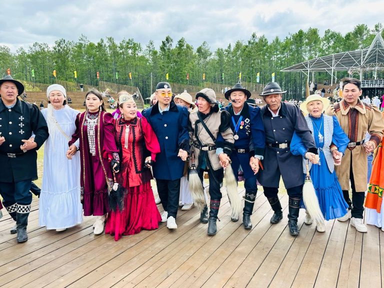 image-24-06-25-01-25-2