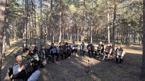 Сьемки-навк-саха-баянисты-намского-улуса-090925